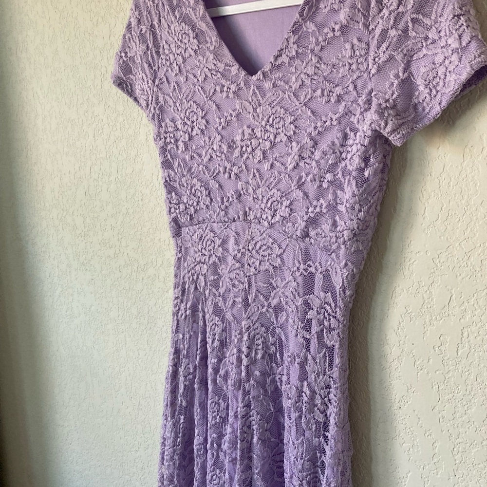 NeeSee’s Dress Boutique purple lace dress - Picture 2 of 5
